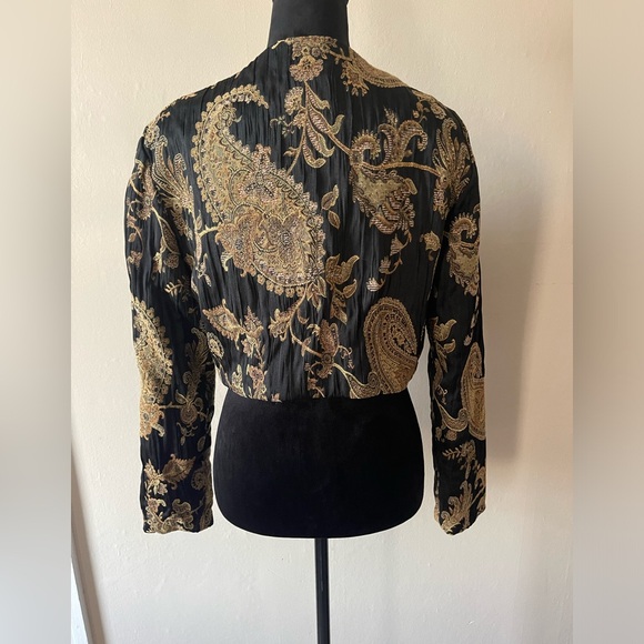 Joseph Ribkoff paisley overcoat, paisley print, top neck clasp, size 10 - Picture 5 of 7